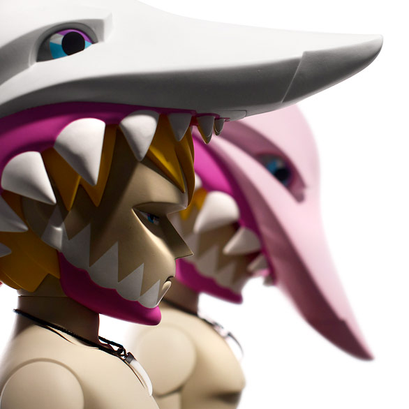 Art Toy Jaws del estudio Coarse blanco y rosa