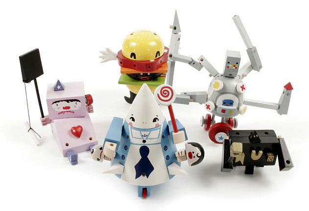 Friends With You Art Toys Wood