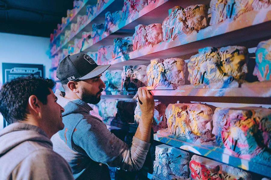 Pichiavo urban mythology fallas art toy exposición