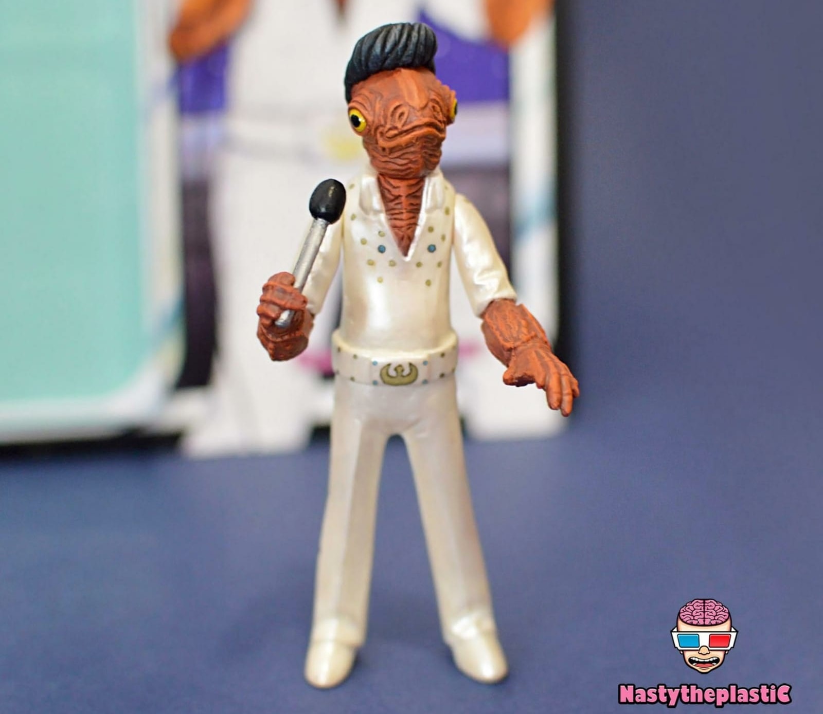 Admiral Ackbar Caught in a Trap Bootleg Resin Toy Art Toy