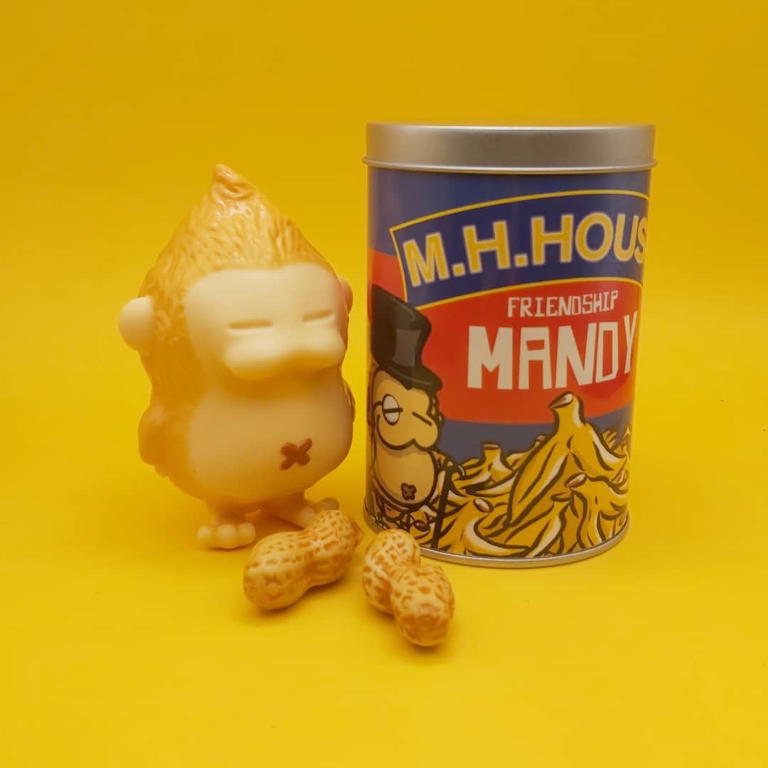 9sadtoy sofubi vinyl toy art toy