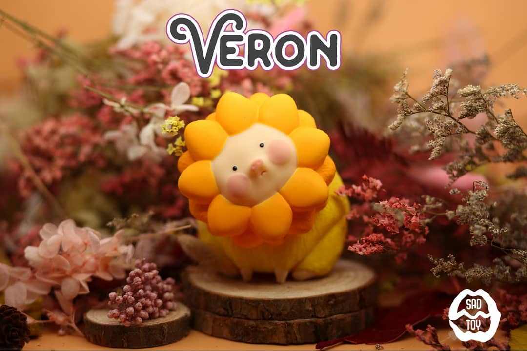 9sadtoy sofubi vinyl toy art toy