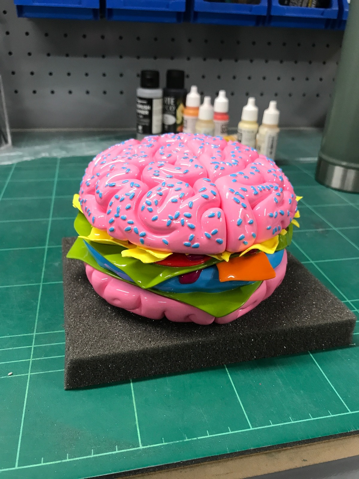 McBrain Emilio Garcia Escultura Art Toy Resina