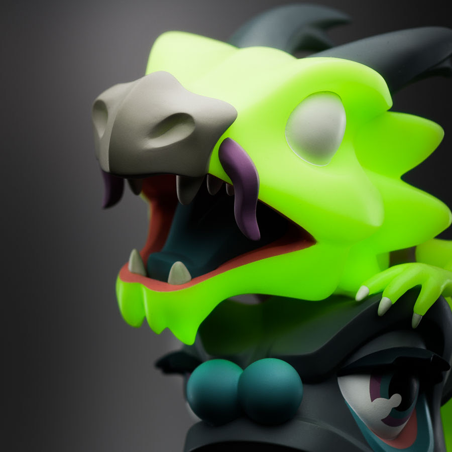 Jaws x Aura Ignited Coarse Art Toy Sculpture