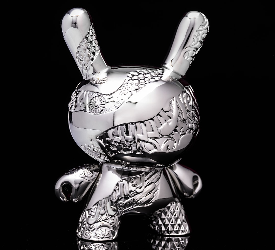Kidrobot New Money Metal Dunny Tristan Eaton 5 inch Art Toy