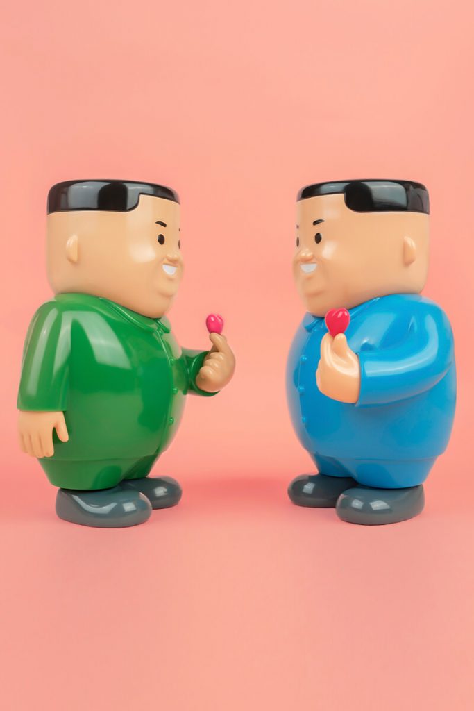 K-love Joan Cornella DDT Store Vinyl Toy Art Toy Sculpture