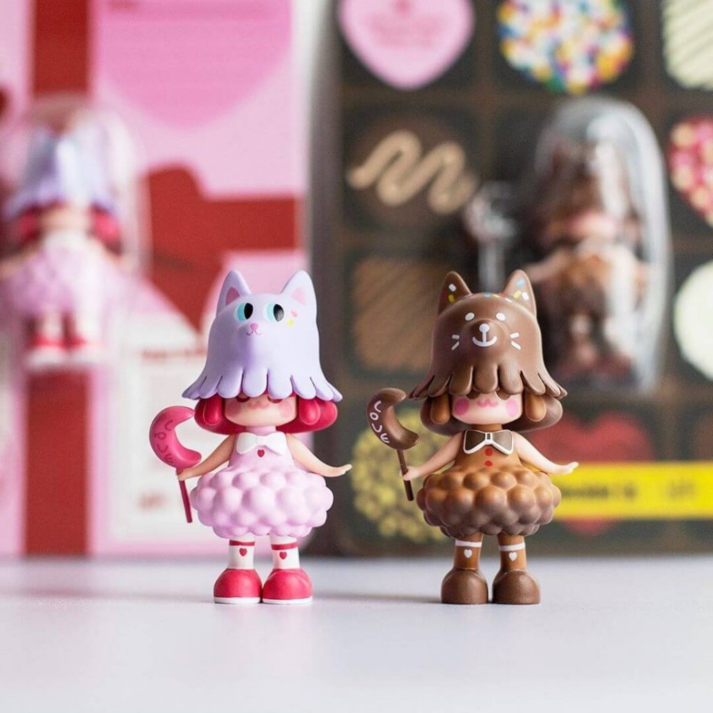 Sunny Cloudy San Valentin Art Toy (3)