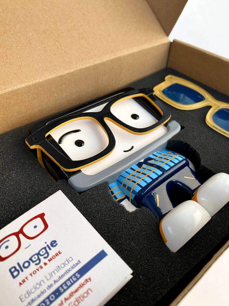 Bloggie Art Toy Resin Toy