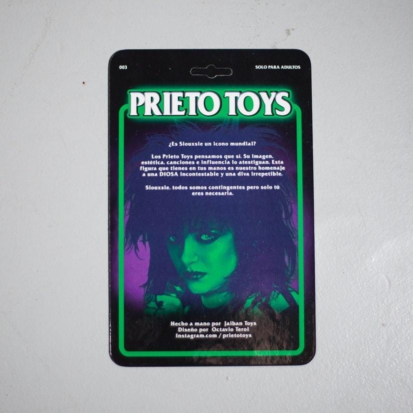Siouxsie Prieto Toys Art Toys Bootlegs (1)