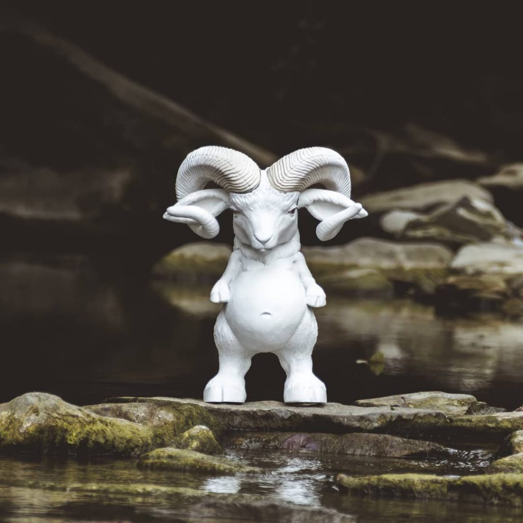 Agapito Bichin Ornamante Resin Sculpture