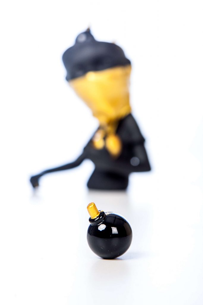 Innocence Moi Martos Feeble Freaks Art Toy