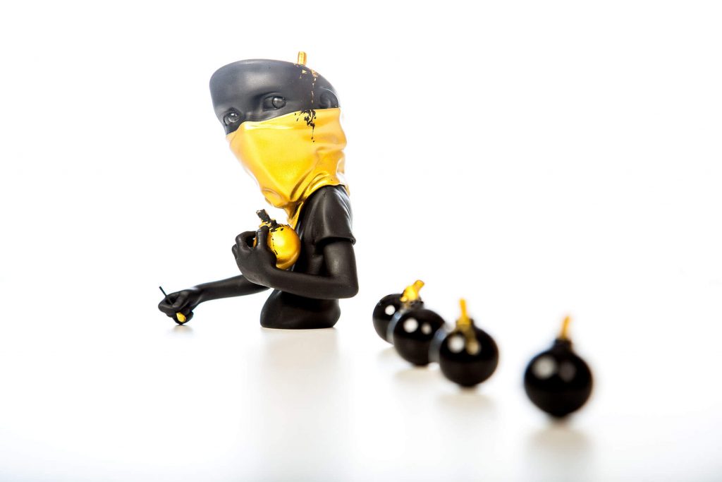 Innocence Moi Martos Feeble Freaks Art Toy